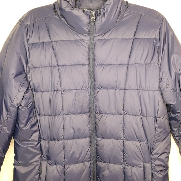 Swiss Tech Puffer coat, Navy, Size Small. - Picture 11 of 16